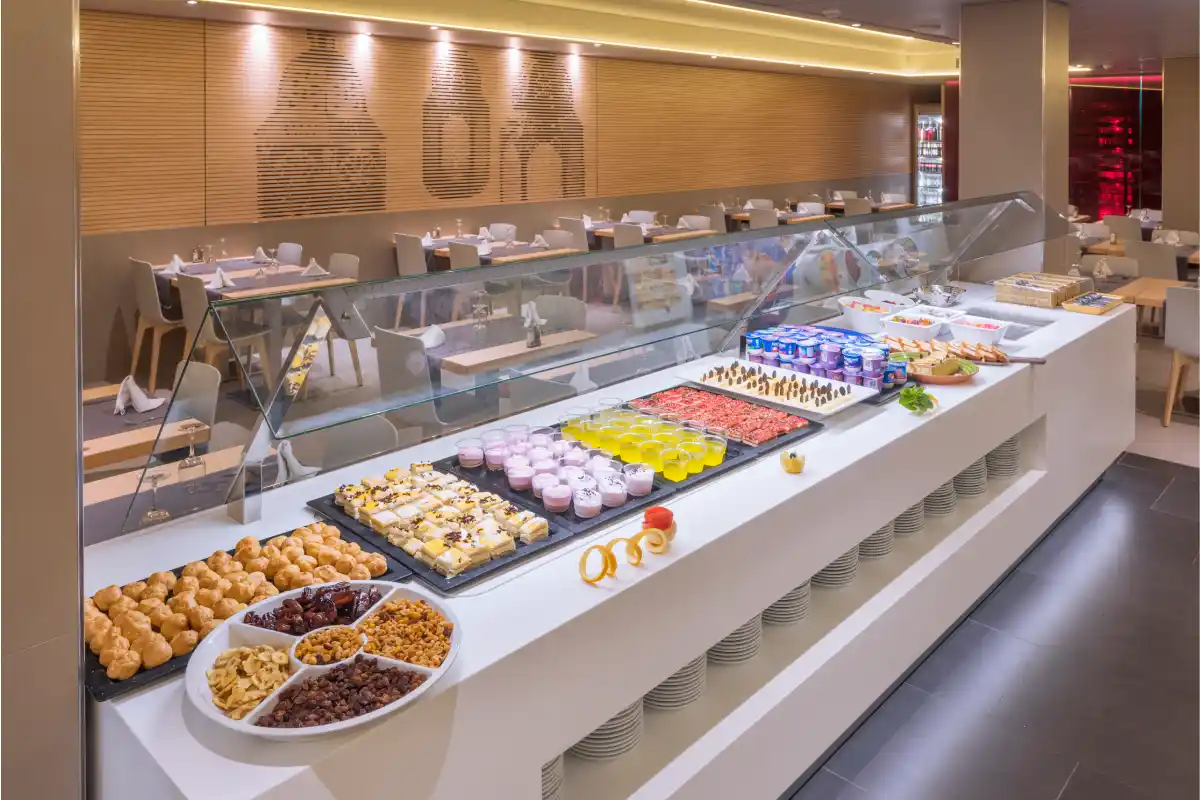 buffet Hotel Alhambra Santa Susanna