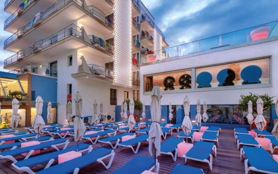 Exterior hotel Alhambra Santa Susanna Exterior hotel Alhambra Santa Susanna